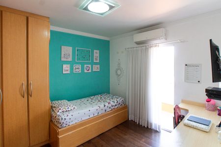 Casa à venda com 380m², 3 quartos e 6 vagas Casa à venda com 380m², 3 quartos e 6 vagasSuíte 1