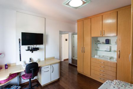 Casa à venda com 380m², 3 quartos e 6 vagas Casa à venda com 380m², 3 quartos e 6 vagasSuíte 1