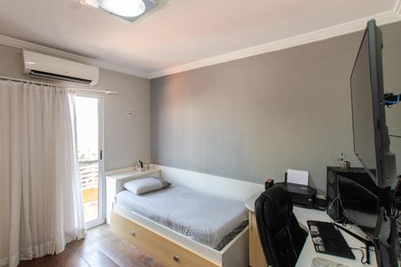 Casa à venda com 380m², 3 quartos e 6 vagas Casa à venda com 380m², 3 quartos e 6 vagasSuíte 3