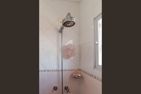 Casa à venda com 380m², 3 quartos e 6 vagas Casa à venda com 380m², 3 quartos e 6 vagasBanheiro da Suíte 1