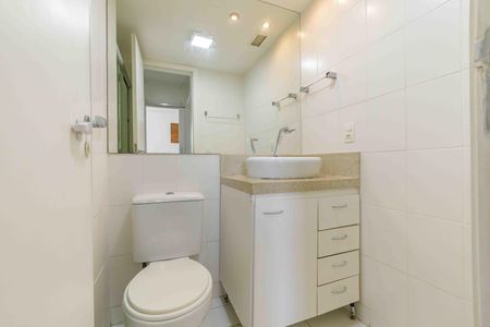 Apartamento para alugar com 140m², 2 quartos e 2 vagasBanheiro da Suíte