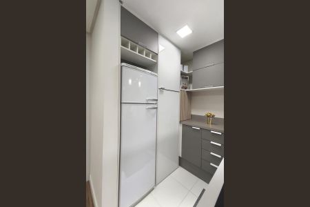 Apartamento à venda com 60m², 1 quarto e sem vaga Apartamento à venda com 60m², 1 quarto e sem vagaCozinha e Área de Serviço