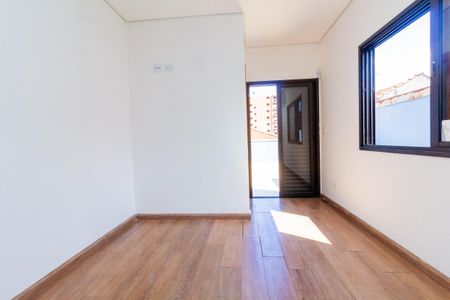 Casa à venda com 165m², 4 quartos e 2 vagasQuarto suíte 1