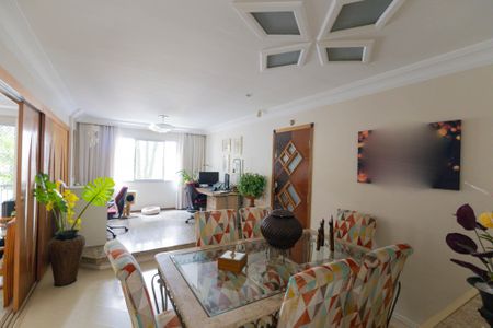 Apartamento à venda com 173m², 3 quartos e 2 vagas Apartamento à venda com 173m², 3 quartos e 2 vagasSala de jantar- Escritório