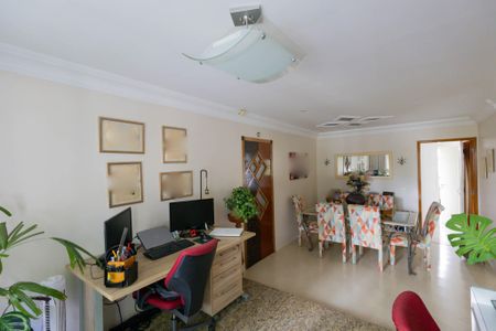 Apartamento à venda com 173m², 3 quartos e 2 vagas Apartamento à venda com 173m², 3 quartos e 2 vagasSala de jantar- Escritório