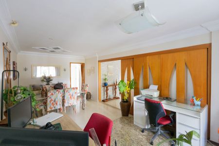 Apartamento à venda com 173m², 3 quartos e 2 vagas Apartamento à venda com 173m², 3 quartos e 2 vagasSala de jantar- Escritório