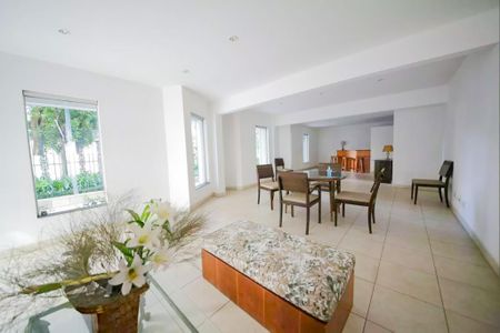 Apartamento à venda com 173m², 3 quartos e 2 vagas Apartamento à venda com 173m², 3 quartos e 2 vagasÁrea comum