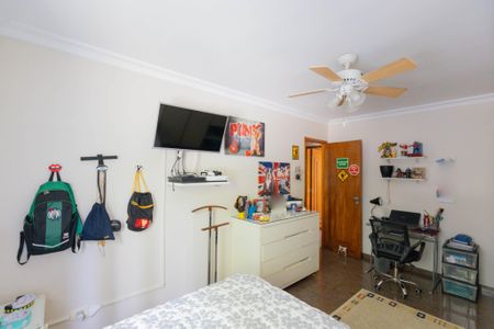 Apartamento à venda com 173m², 3 quartos e 2 vagas Apartamento à venda com 173m², 3 quartos e 2 vagasQuarto 2