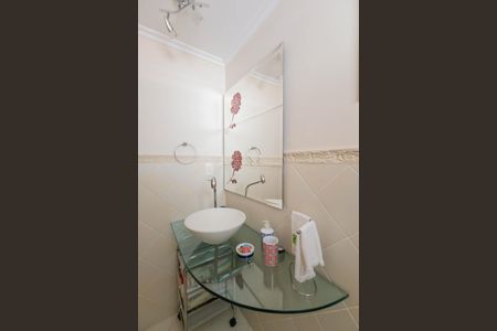 Apartamento à venda com 173m², 3 quartos e 2 vagas Apartamento à venda com 173m², 3 quartos e 2 vagasLavabo