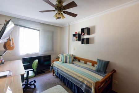 Apartamento à venda com 173m², 3 quartos e 2 vagas Apartamento à venda com 173m², 3 quartos e 2 vagasQuarto 3