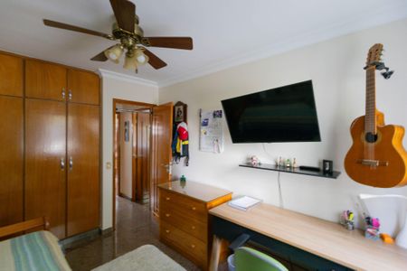 Apartamento à venda com 173m², 3 quartos e 2 vagas Apartamento à venda com 173m², 3 quartos e 2 vagasQuarto 3