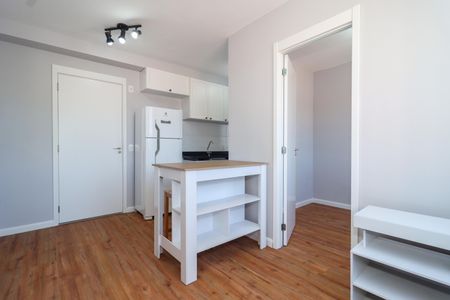 Apartamento à venda com 39m², 2 quartos e sem vaga Apartamento à venda com 39m², 2 quartos e sem vagaSala