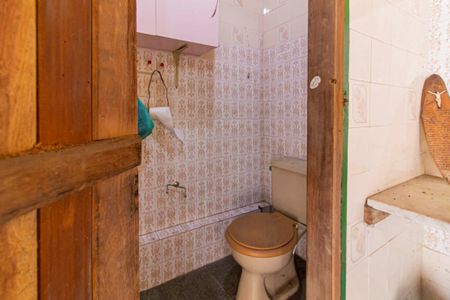 Casa à venda com 224m², 3 quartos e 3 vagas Casa à venda com 224m², 3 quartos e 3 vagasLavabo