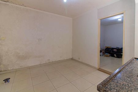 Casa à venda com 224m², 3 quartos e 3 vagas Casa à venda com 224m², 3 quartos e 3 vagasCozinha - Edícula