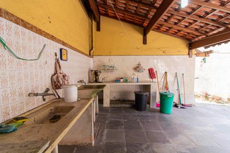 Casa à venda com 224m², 3 quartos e 3 vagas Casa à venda com 224m², 3 quartos e 3 vagasÁrea de Serviço