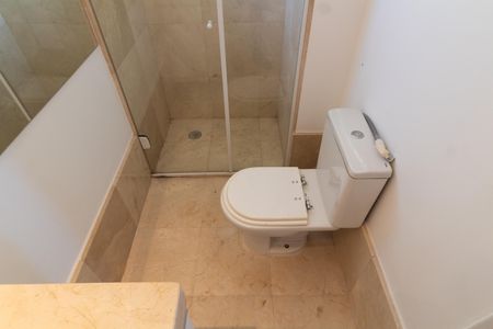 Apartamento à venda com 210m², 3 quartos e 4 vagas Apartamento à venda com 210m², 3 quartos e 4 vagasBANHEIRO DA SUITE