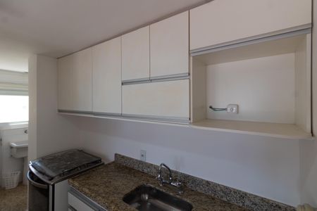 Apartamento à venda com 210m², 3 quartos e 4 vagas Apartamento à venda com 210m², 3 quartos e 4 vagasCOZINHA