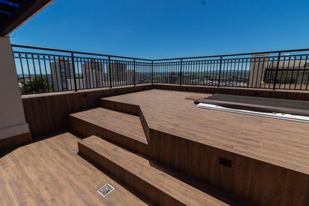 Apartamento à venda com 210m², 3 quartos e 4 vagas Apartamento à venda com 210m², 3 quartos e 4 vagasÁREA EXTERNA COBERTURA