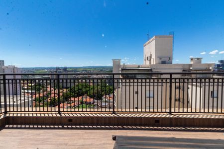 Apartamento à venda com 210m², 3 quartos e 4 vagas Apartamento à venda com 210m², 3 quartos e 4 vagasVISTA DA COBERTURA FRENTE