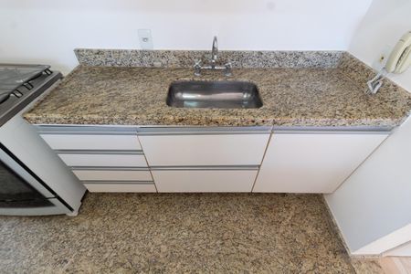 Apartamento à venda com 210m², 3 quartos e 4 vagas Apartamento à venda com 210m², 3 quartos e 4 vagasCOZINHA