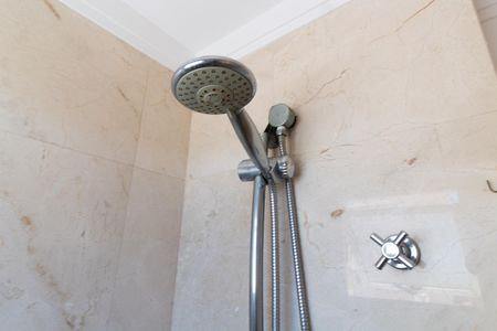 Apartamento à venda com 210m², 3 quartos e 4 vagas Apartamento à venda com 210m², 3 quartos e 4 vagasBANHEIRO DA SUITE