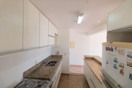 Apartamento à venda com 210m², 3 quartos e 4 vagas Apartamento à venda com 210m², 3 quartos e 4 vagasCOZINHA