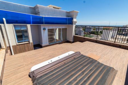 Apartamento à venda com 210m², 3 quartos e 4 vagas Apartamento à venda com 210m², 3 quartos e 4 vagasÁREA EXTERNA COBERTURA