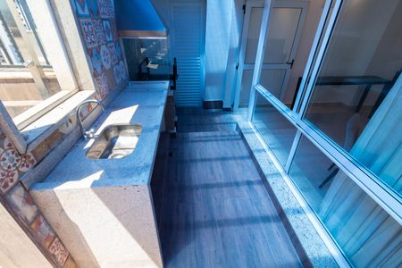 Apartamento à venda com 210m², 3 quartos e 4 vagas Apartamento à venda com 210m², 3 quartos e 4 vagasÁREA GOURMET COBERTURA