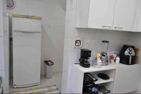 Casa de condomínio à venda com 200m², 5 quartos e 1 vagaCozinha