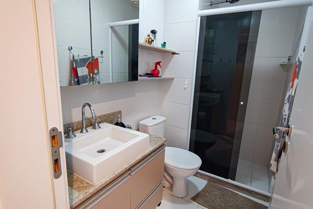 Apartamento à venda com 82m², 3 quartos e 1 vagabanheiro social