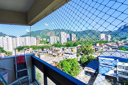 Apartamento à venda com 82m², 3 quartos e 1 vagasala - varanda