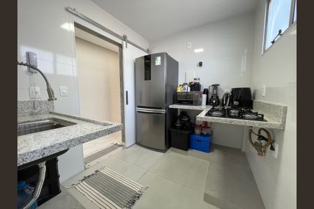 Apartamento à venda com 55m², 2 quartos e 1 vaga Apartamento à venda com 55m², 2 quartos e 1 vagaCozinha