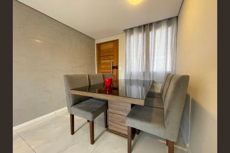 Apartamento à venda com 55m², 2 quartos e 1 vaga Apartamento à venda com 55m², 2 quartos e 1 vagaSala