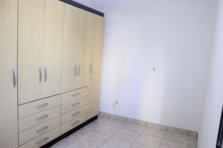 Casa à venda com 225m², 3 quartos e 4 vagasQuarto 2