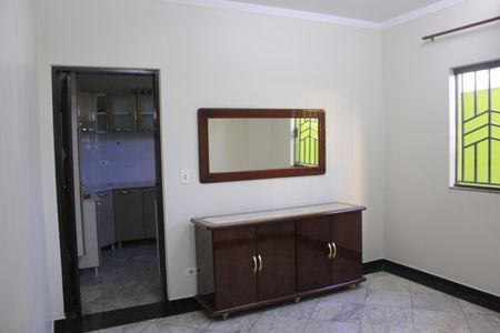 Casa à venda com 225m², 3 quartos e 4 vagasCopa