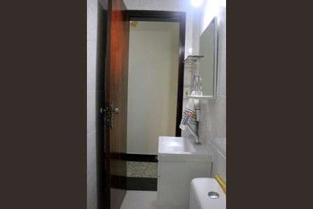 Casa à venda com 225m², 3 quartos e 4 vagasLavabo