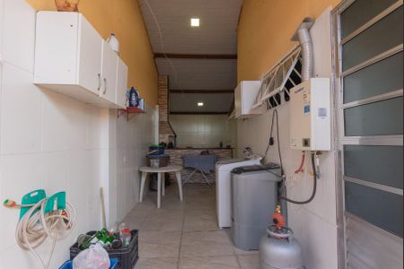 Casa à venda com 180m², 3 quartos e 4 vagas Casa à venda com 180m², 3 quartos e 4 vagasQuintal