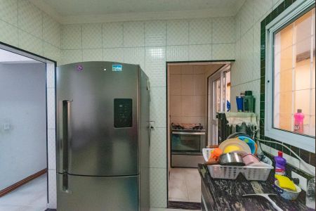 Casa à venda com 180m², 3 quartos e 4 vagas Casa à venda com 180m², 3 quartos e 4 vagasCozinha
