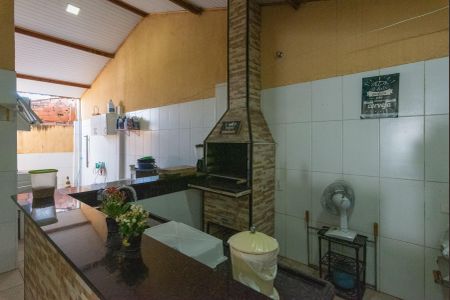 Casa à venda com 180m², 3 quartos e 4 vagas Casa à venda com 180m², 3 quartos e 4 vagasChurrasqueira