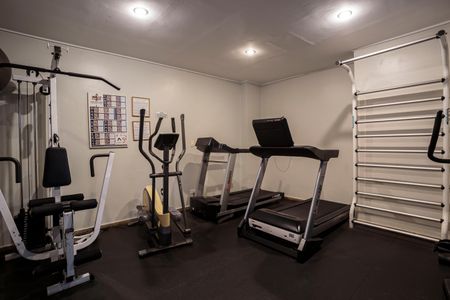 Apartamento à venda com 150m², 4 quartos e 2 vagas Apartamento à venda com 150m², 4 quartos e 2 vagasÁrea comum - Academia