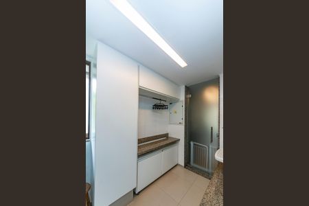 Apartamento à venda com 156m², 4 quartos e 3 vagasÁrea de Serviço