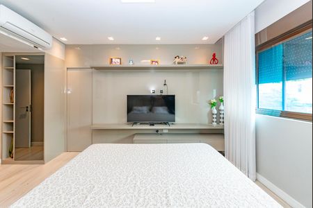 Apartamento à venda com 156m², 4 quartos e 3 vagasSuíte 1