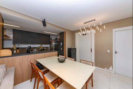 Apartamento à venda com 156m², 4 quartos e 3 vagasSala