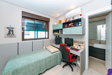Apartamento à venda com 156m², 4 quartos e 3 vagasSuíte 2