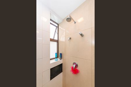 Apartamento à venda com 156m², 4 quartos e 3 vagasBanheiro da Suíte 2