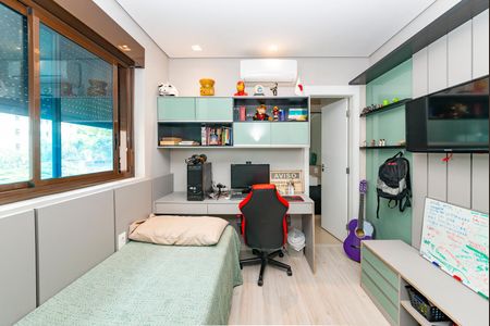 Apartamento à venda com 156m², 4 quartos e 3 vagasSuíte 2