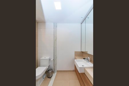 Apartamento à venda com 156m², 4 quartos e 3 vagasBanheiro da Suíte 3