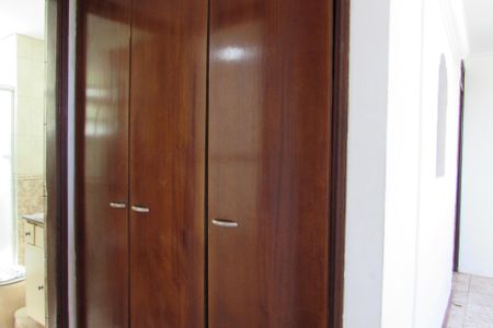 Apartamento para alugar com 54m², 2 quartos e 1 vagacloset da sala