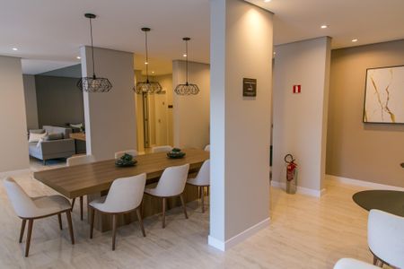 Apartamento à venda com 77m², 3 quartos e 1 vaga Apartamento à venda com 77m², 3 quartos e 1 vagaÁrea comum - Salão de festas