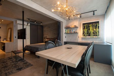 Apartamento à venda com 42m², 1 quarto e 1 vagaSala de Jantar